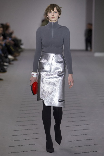 Balenciaga AW 2017 (74010- Balenciaga-AW-2017-10.jpg)